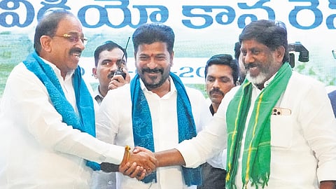 Chief Minister A Revanth Reddy, Deputy CM Mallu Bhatti Vikramarka and Agriculture Minister Thummala Nageswara Rao at the Rythu Nestham programme on Monday.