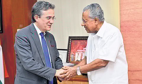 Chief Minister Pinarayi Vijayan greets French Ambassador to India Thierry Mathoue