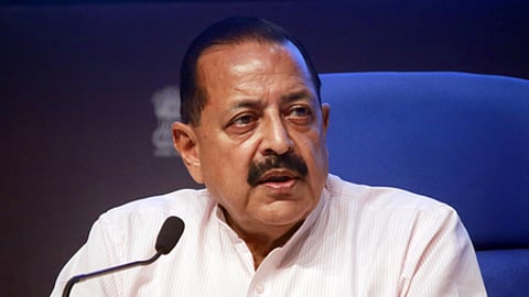 Union Minister Jitendra Singh praised Chief Minister Yogi Adityanath for his consistent support to the scientific community