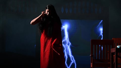 A scene from Raktharakshas. Mind you, this is not the final fearsome avtar of the shape-shifting vampire. The heroine turns from a beautiful nymphet to a terrifying demon as one blinks