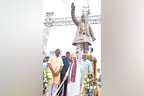 Union Home Minister Amit Shah unveiled the statue of former PCC president D Srinivas