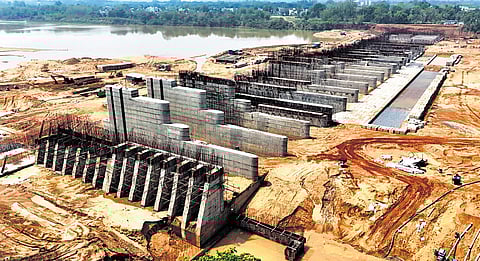 File photo of the under-construction barrage-cum-bridge project over Koel river.