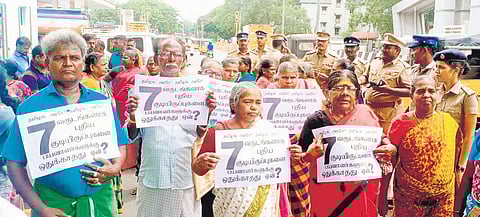 Residents of Meenambal Sivaraj Nagar staging a protest on Wednesday| Express