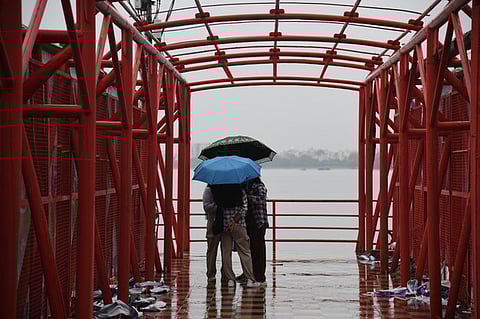 GHMC officials noted that only a tiny percentage of pedestrians currently use FoBs, mainly due to poor maintenance and non-functional elevators, escalators and lighting.