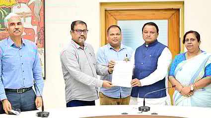 Assault on Odisha officer: OASA demands arrest of BJP leader Jagannath Pradhan