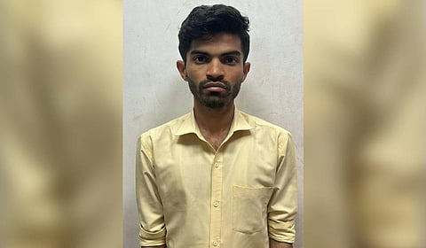 The accused Swapnil Nagesh Mali