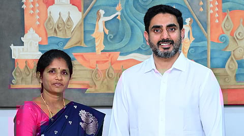 Minister for IT Nara Lokesh felicitates Shining Teacher Kalyani at Undavalli on Wednesday.