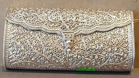 Handcrafted silver filigree purse