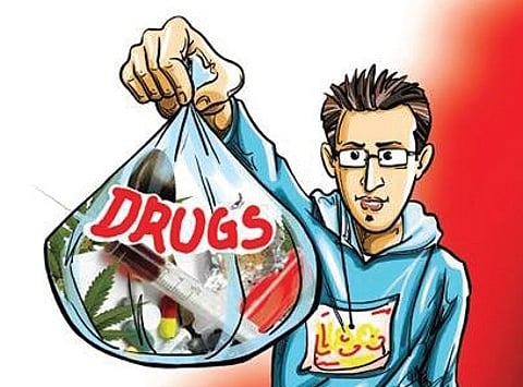 Railway police, along with TGANB and Railway Protection Force, busted an interstate ganja smuggling racket and arrested four persons, including three women.