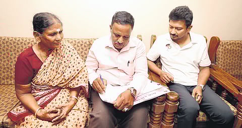 Deputy CM Udhayanidhi Stalin interacts with residents of his constituency