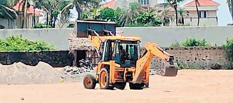 Screen grab of construction work at the No-Development Zone (NDZ) of CRZ-III at Kanathur Reddikuppam village of Chengalpattu district