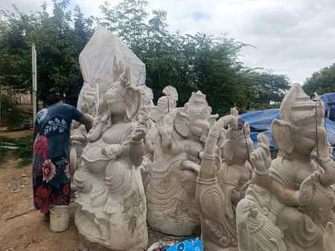 Artisans here have urged the administration to take steps to provide them with a facility to store their products and clay.