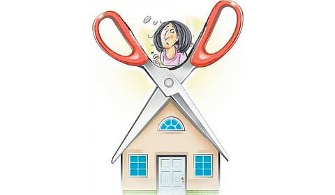 The court also ruled that Sections 3 and 4 of the Kerala Joint Hindu Family System (Abolition) Act 1975, which deny such rights, are contrary to Section 6 of the Hindu Succession (Amendment) Act 2005 and therefore cannot prevail.