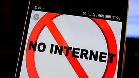 The internet services will be suspended for twenty hours from 9 pm on July 13 till 9 pm on July 14. The SMS facility related to baking and mobile recharge will continue as before.