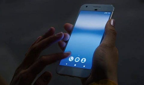 In addition to handset costs, the government will bear the expenses for phone bills, allowing free calling services for the CM and Ministers.