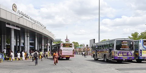 Buses ignoring the bays at Chathiram bus stand