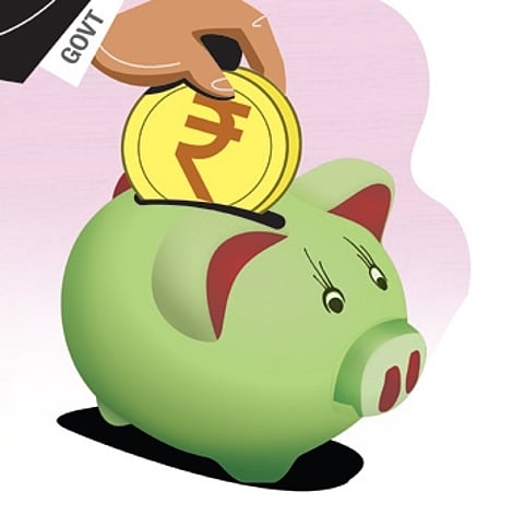 The slowdown in the growth of NRI deposits in Kerala shows that more people are looking for long-term investments in foreign countries.