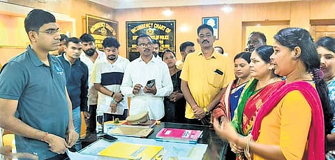 The BJD delegation with Malkangiri SP Vinodh Patil on Tuesday