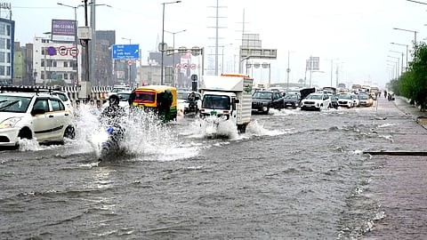 The India Meteorological Department (IMD) issued a red alert, forecasting continued moderate to heavy rainfall with gusty winds of up to 40 km/h, lightning, and thunderstorms