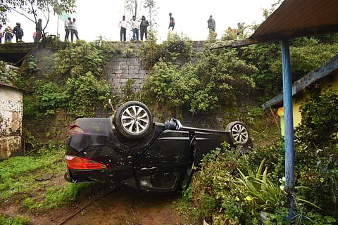 The accident occurred around 4.30 pm near Fingerpost in Ooty.
