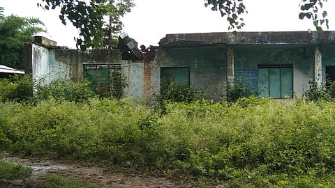 The tribal community demanded the authorities to raze the existing school building and construct a new building.