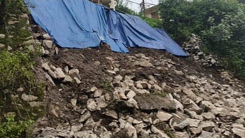 The intense downpour and cloudburst caused widespread damage in multiple areas, including Chameli, Roomsi, Talibagar, Ginwala, and Silkot.