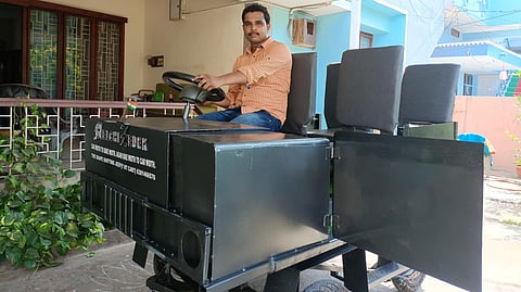 Sudheer chose a four-seater Jeep model that can shrink in width to function like a bike, allowing it to move through heavy traffic with ease.
