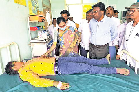 The students complained of vomiting, diarrhea, and stomach pain.