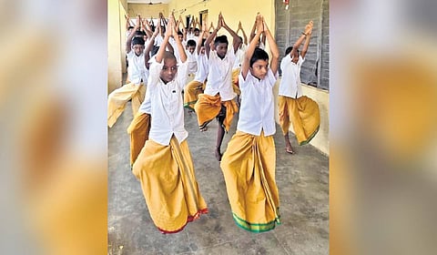 One of the hallmarks of this Vidyapeetham is its provision of completely free education, boarding and lodging to all students.