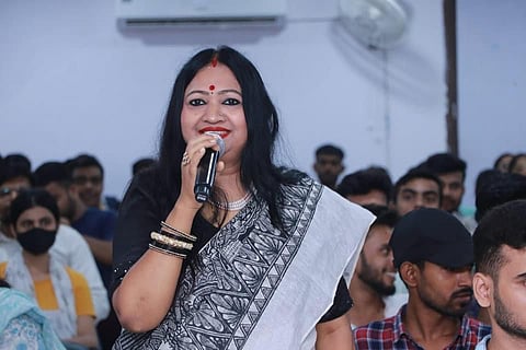 Renowned folk singer Dr Nitu Kumari Navgeet is currently the cleanliness brand ambassador for Patna Municipal Corporation.
