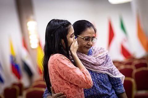 An emotional Divya Deshmukh with her mother Namratha