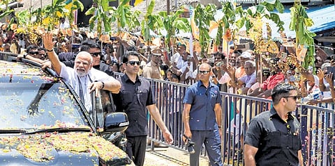 Prime Minister Narendra Modi given a rousing reception at Gangaikonda Cholapuram in Ariyalur district on Sunday