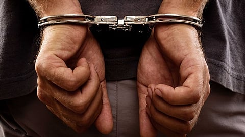 The raids weren’t limited to residences alone; small retail outlets and eateries within the Maraimalai Nagar and Guduvanchery police station limits were also combed through