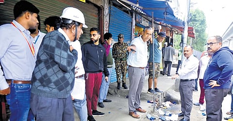 BBMP Chief Commissioner Maheshwar Rao inspects a pavement on Bannerghatta Main Road on Tuesday