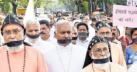 Isaac Mar Philoxenos of the Mar Thoma Syrian Church, Latin Archbishop of Thiruvananthapuram Thomas J Netto and Cardinal Mar Baselios Cleemis lead a silent protest march to Raj Bhavan against the arrest of the nuns