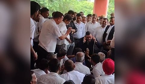 When striking advocates flagged filthy toilets and stray animals at the tehsil office, Rahi admitted the lapse and did sit-ups holding his ears as a public apology.