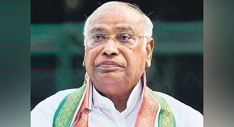Asked about Kharge’s remarks, DK Shivakumar on Tuesday told reporters that there is nothing wrong in it.