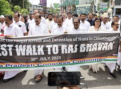 KPCC president Sunny Joseph,Opposition leader VD Satheesan,former KPCC president VM Sudheeran,AICC general secretary Deepa Das Munshi,CWC invitee Ramesh Chennithala and other leaders during the protest walk to Kerala Raj Bhavan.