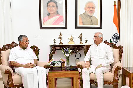 Kerala Chief Minister Pinarayi Vijayan with Governor Rajendra Arlekar.