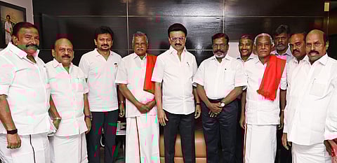 Leaders of Left parties and the VCK met DMK president and Chief Minister M.K. Stalin here on Wednesday, urging the enactment of a special law to prevent honour killings in the state assembly.