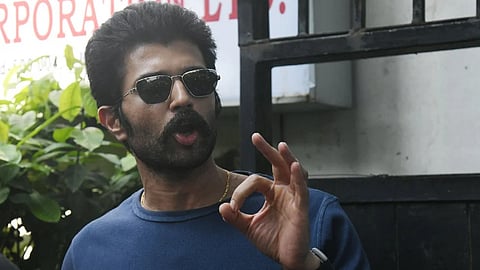 Actor Vijay Devarakonda, addresses the media infront of the Enforcement Directorate (ED) office after undergoing questioning.