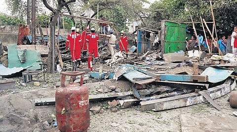 Explosion occurred when workers used a commercial LPG cylinder for welding purposes