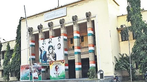 Congress disciplinary panel to address dissent; factional clashes at meet