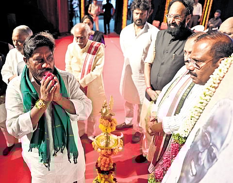 Deputy Chief Minister Mallu Bhatti Vikramarka pays floral tributes to a portrait of P Shiv Shankar, former Union minister, at the latter’s 96th birth anniversary programme at Ravindra Bharathi on Sunday | Sri Loganathan Velmurugan