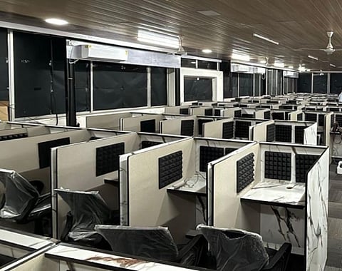 The action against this call centre, which was in operation in Turbhe area of Navi Mumbai was taken on Thursday, Nov 20, 2025