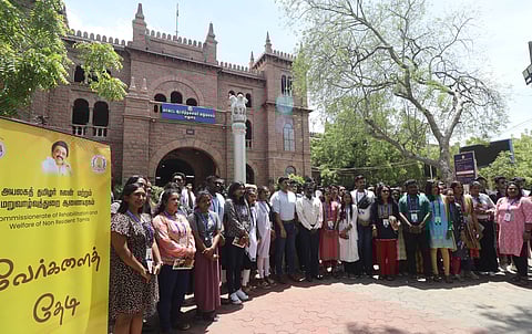 100 overseas Tamil youths from 14 countries who visited Madurai district took part in a discussion on the Tamil language, Tamil way of life, and culture with Madurai District Collector Praveen Kumar at the District Collectorate organized by the district administration.