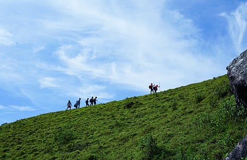 Travelogues of friendships