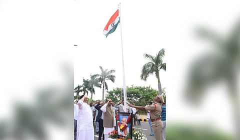 Speaker Chintakayala Ayyanapatrudu hoists National Flag at Assembly premises on Friday.