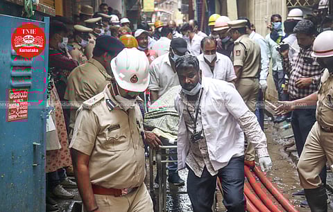 It is suspected that the fire was caused by a short circuit on the first floor of a godown where plastic items and kitchenware were stored.