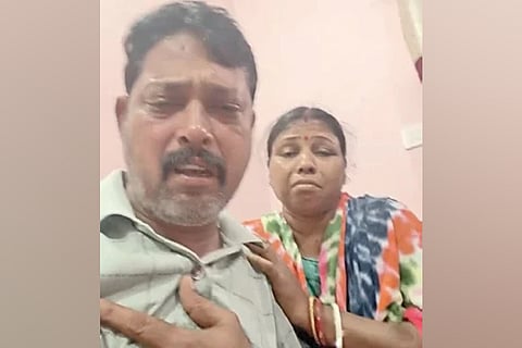 Video grab of Sudhir Kar and his wife Asha live-streaming on Facebook